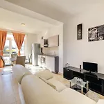 Lejlighed Family-friendly With Swimming Pool Plano, - 24056 *