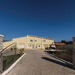 Family-friendly With Swimming Pool Plano, - 24056 *