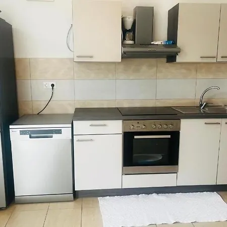 Apartment Family-friendly With Swimming Pool Plano, - 24056 Trogir