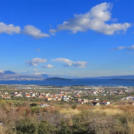 Apartman Family-friendly With Swimming Pool Plano, - 24056