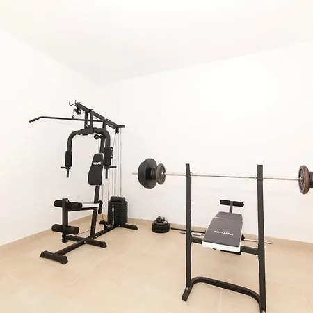 Family-friendly With Swimming Pool Plano, - 24056 *