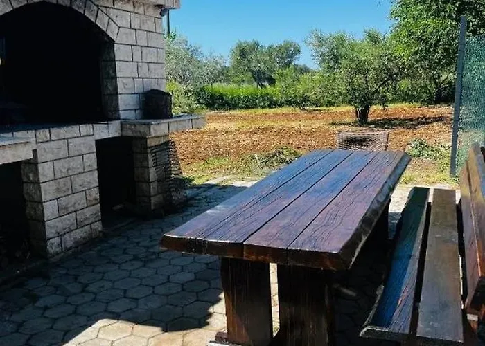 Family-friendly With Swimming Pool Plano, - 24056 * Trogir