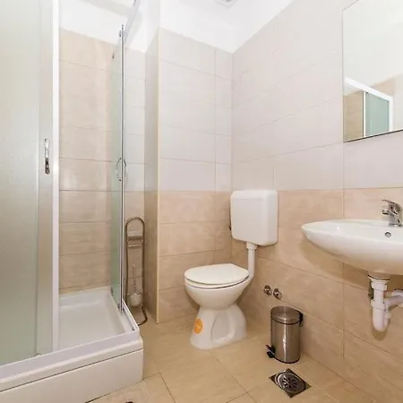 Family-friendly With Swimming Pool Plano, - 24056 Apartament